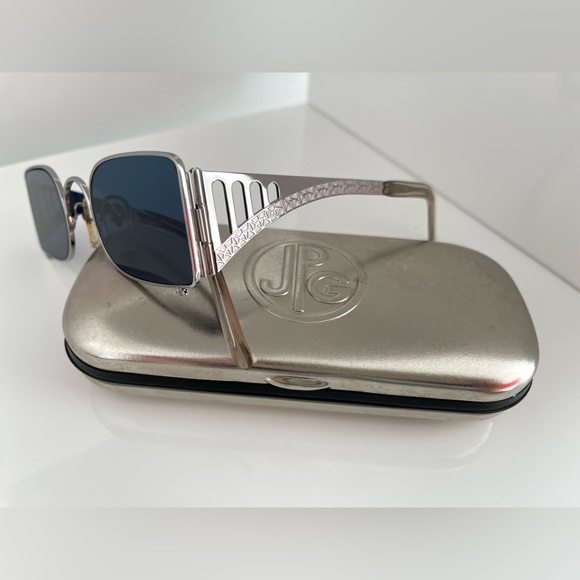 JPG “Eiffel Tower” Sunglasses - Picture 3 of 7